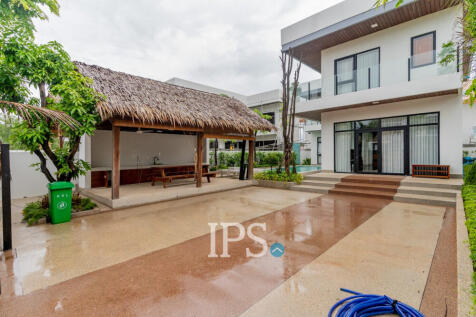 3 Bedroom Villa For Sale - Royal Beach & Residence, Khum Kaoh Sdach, Koh Kong Province