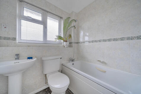 1346422-8-68b5a5d...