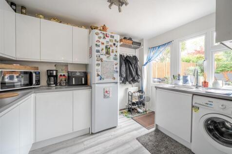 11 Herbert Gardens, Towcester
