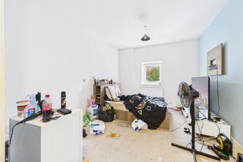 Flat 3 | 1 - 3, Old Church Road Clevedon, North So