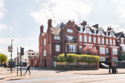 00-clapham-common-south-side-o (39).jpg