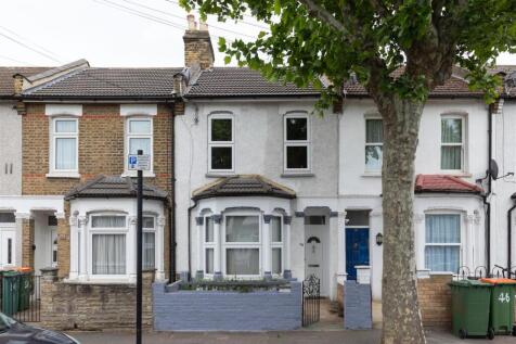 Nine Acres Close, E12