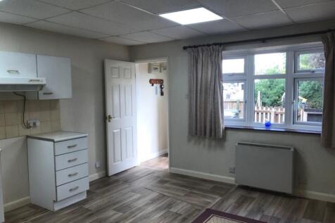 Flat 2 lounge