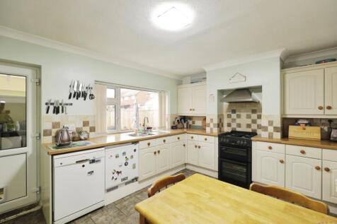 Kitchen (2)