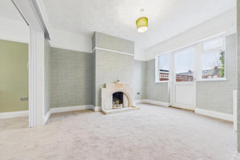 3 Bedroom Terraced for Sale