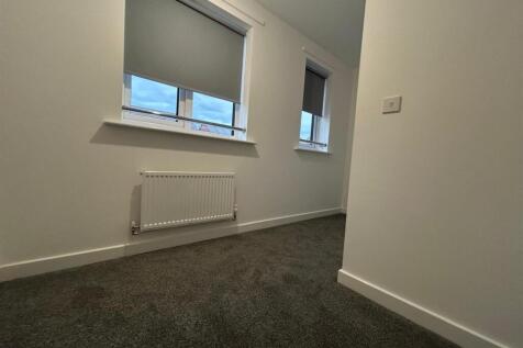 bedroom 2.jpeg