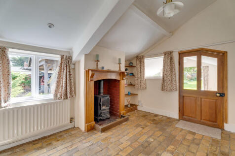 Yew Tree Cottage,...