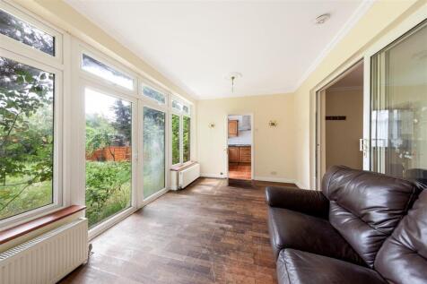 Sinclair Road, E4
