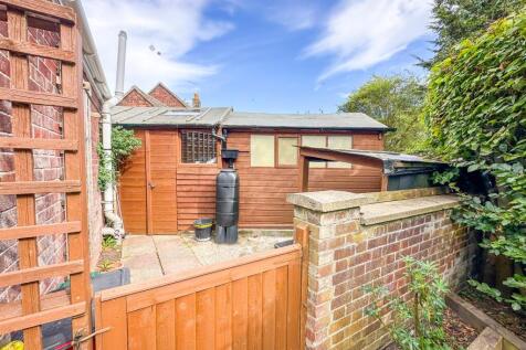 WORKHOP/STORAGE SHED