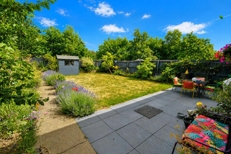 GARDEN 1