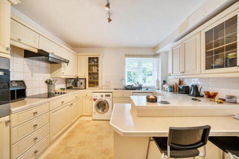 1331196-18-688b72...