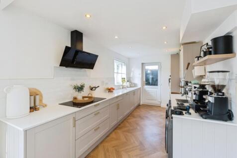 Breakfast Kitchen