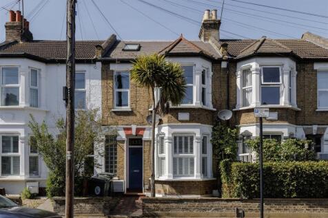 Albert Road, E10