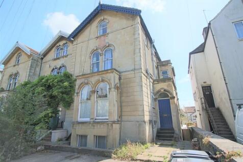 Berkeley Estates & Management are pleased to present this large spacious two double bedroom flat situated in the popular area of Cotham. The property boasts the character of high ceilings, an original