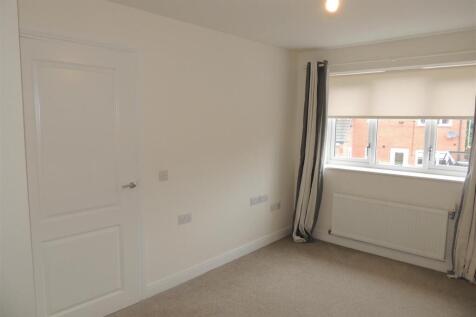 6 Pepperbox Hill Bedroom 2.JPG