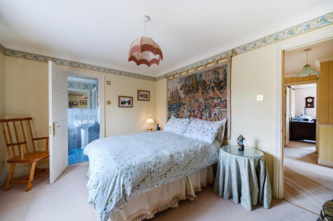 1329160256880eee119c8aarw