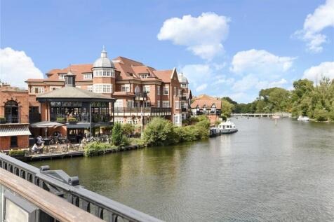 Eton Riverside