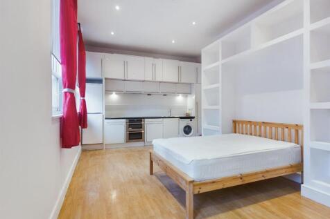 LIVING AREA PIC 2.jpg