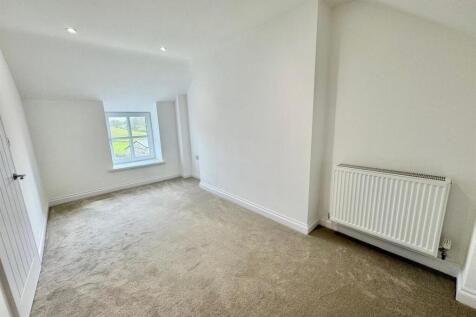 PHOTO-2025-04-17-16-04-55 (1).jpg