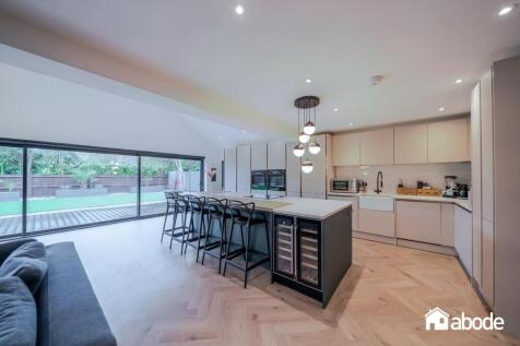2 Harrington Road-38.jpg