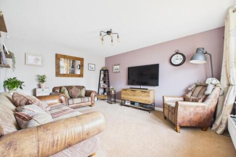 CAM02195G0-PR0085-STILL005