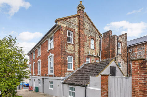 Property Image 11