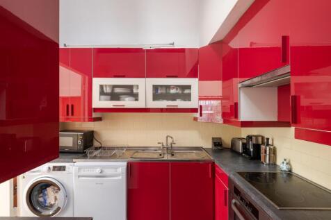 184 Andrewes House-14.jpg