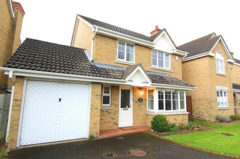 4 bed detached house for rent in Heynes Green, MAIDENHEAD