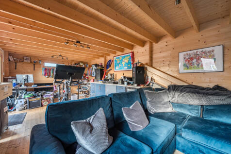 1382443-2-691eea1...