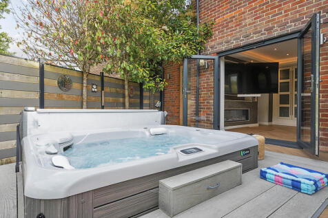 1295833-10-682cf5...