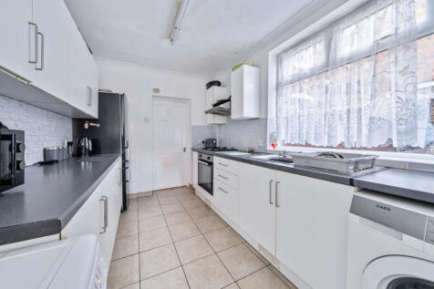 1387782-6-693c4e4...