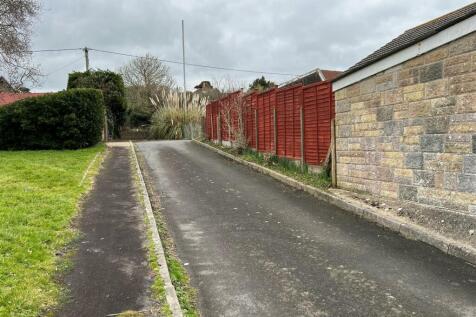 Land from Wilberforce Road junction.jpg