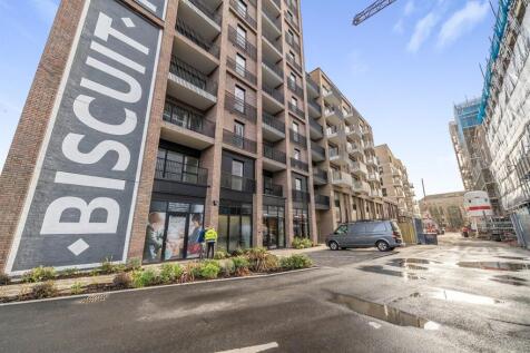 outside (Main)