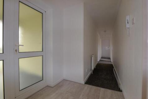 Hall 1.jpg