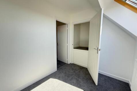 Extra Room 1.jpg