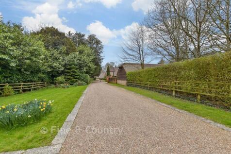 Driveway/Parking