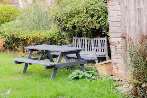 Knoll Road Dorking - Final Images - Ralph James -