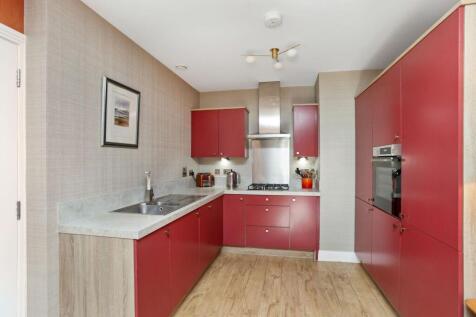 1 bed, 1 bath Ground Flat in Edinburgh - Photo 4