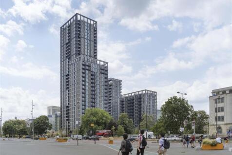 220720 HUB Queen's Qtr 1274.jpg