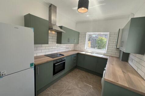 Presenting this recently refurbished three bedroom end of terrace house, situated in the popular EN1 area. The property offers a contemporary and stylish finish throughout, perfectly combining modern