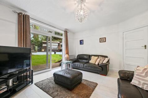 WH - 41 Rossdale - ReceptionA3 (1).JPG