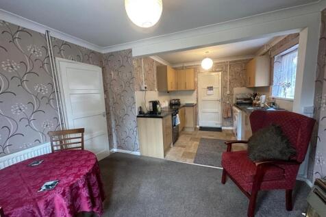 Kitchen/Diner and Family Room