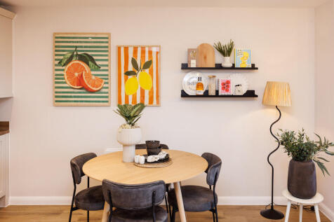 HR Dining Room