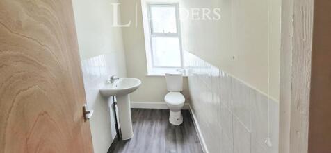 ea15c222-f3 20shower