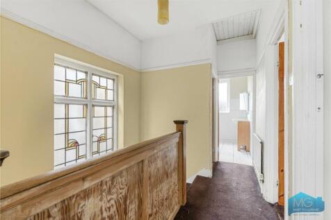3 bed, 1 bath Semi-Detached in bristol - Photo 24