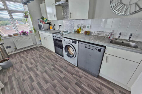 Kitchen (1)