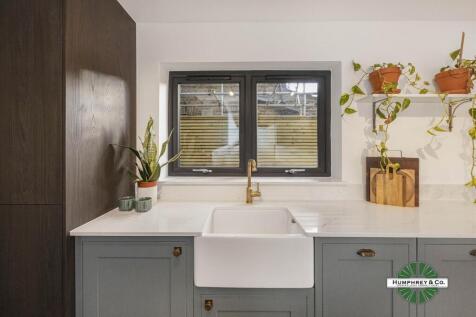 20 Aubrey Road -020-1800.jpg