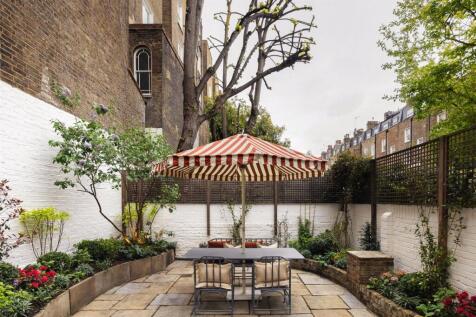 Courtyard Garden