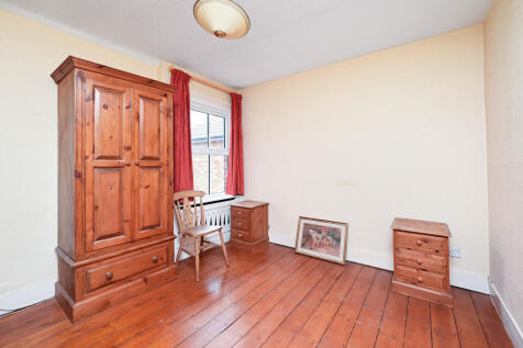 8 Green Lane (6)