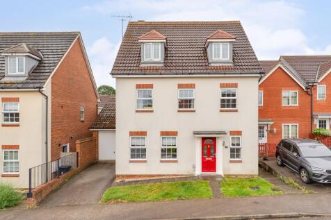 11 Barley Drive, Burton Latimer--38.jpg